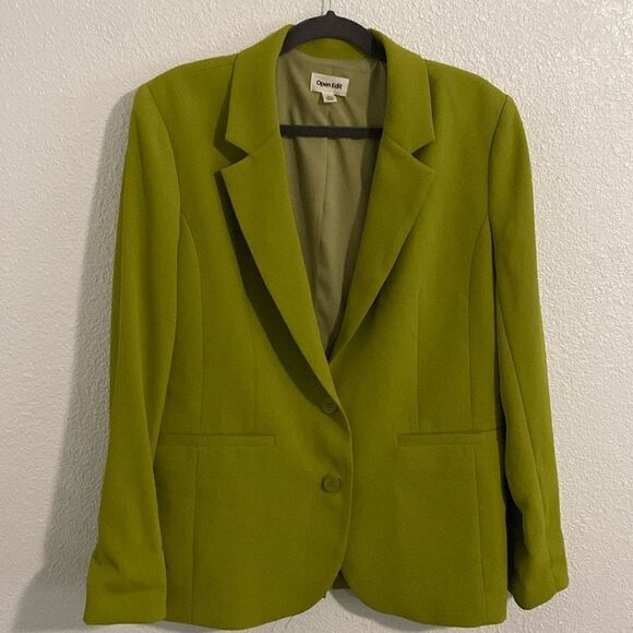 OPEN EDIT- CURVE HEM BLAZER IN OLIVE SEED (green)- Size small - Picture 3 of 11